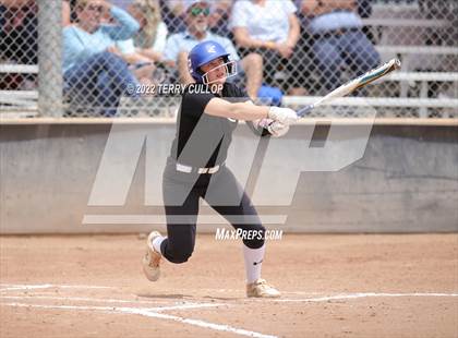 Thumbnail 2 in Canyon View vs. Carbon (UHSAA 3A Quarterfinal) photogallery.