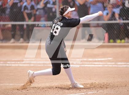 Thumbnail 2 in Canyon View vs. Carbon (UHSAA 3A Quarterfinal) photogallery.