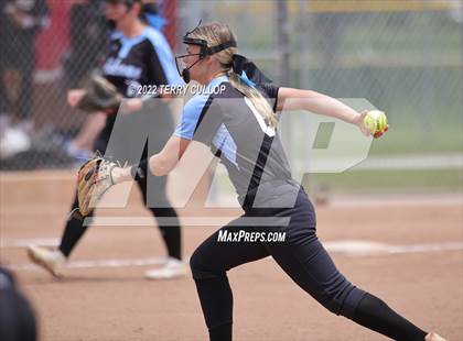 Thumbnail 2 in Canyon View vs. Carbon (UHSAA 3A Quarterfinal) photogallery.