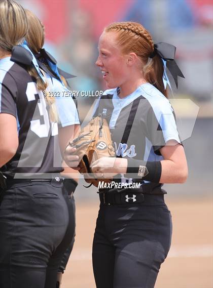 Thumbnail 2 in Canyon View vs. Carbon (UHSAA 3A Quarterfinal) photogallery.