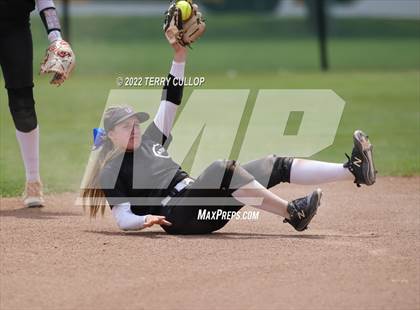 Thumbnail 3 in Canyon View vs. Carbon (UHSAA 3A Quarterfinal) photogallery.