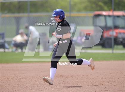 Thumbnail 3 in Canyon View vs. Carbon (UHSAA 3A Quarterfinal) photogallery.