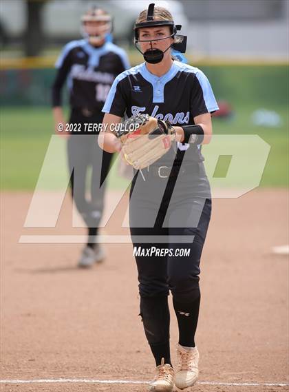 Thumbnail 3 in Canyon View vs. Carbon (UHSAA 3A Quarterfinal) photogallery.