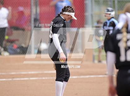 Thumbnail 2 in Canyon View vs. Carbon (UHSAA 3A Quarterfinal) photogallery.