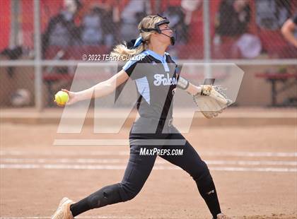 Thumbnail 2 in Canyon View vs. Carbon (UHSAA 3A Quarterfinal) photogallery.