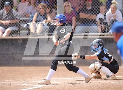 Thumbnail 2 in Canyon View vs. Carbon (UHSAA 3A Quarterfinal) photogallery.
