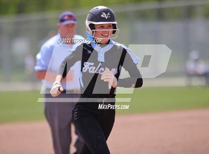 Thumbnail 3 in Canyon View vs. Carbon (UHSAA 3A Quarterfinal) photogallery.