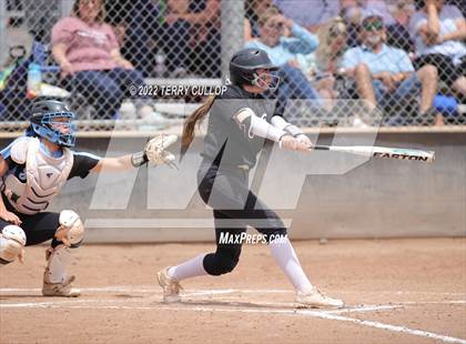 Thumbnail 3 in Canyon View vs. Carbon (UHSAA 3A Quarterfinal) photogallery.