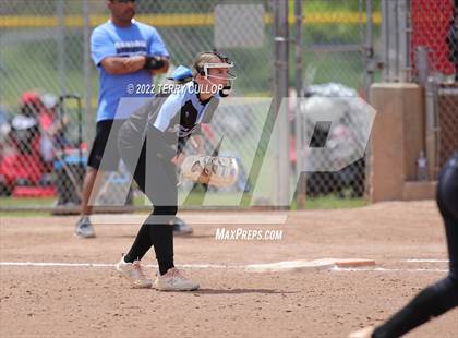 Thumbnail 2 in Canyon View vs. Carbon (UHSAA 3A Quarterfinal) photogallery.