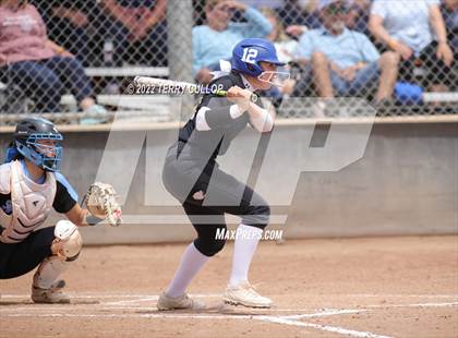 Thumbnail 2 in Canyon View vs. Carbon (UHSAA 3A Quarterfinal) photogallery.