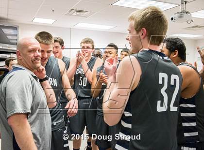 Thumbnail 1 in Battlefield vs. Osbourn photogallery.