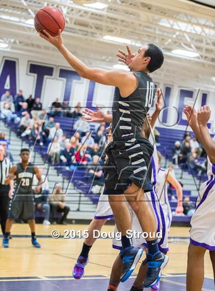 Thumbnail 1 in Battlefield vs. Osbourn photogallery.