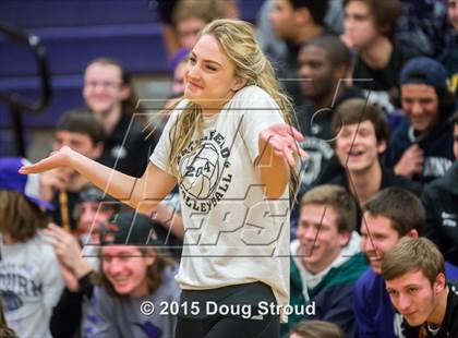 Thumbnail 2 in Battlefield vs. Osbourn photogallery.