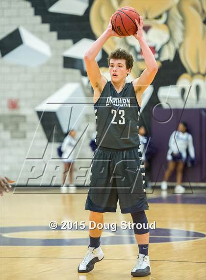 Thumbnail 3 in Battlefield vs. Osbourn photogallery.