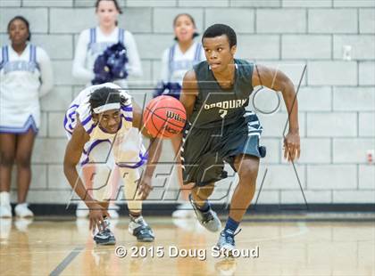 Thumbnail 1 in Battlefield vs. Osbourn photogallery.