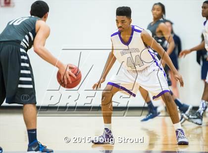 Thumbnail 1 in Battlefield vs. Osbourn photogallery.