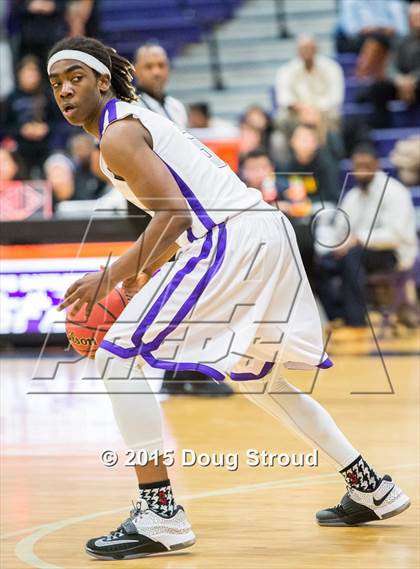 Thumbnail 3 in Battlefield vs. Osbourn photogallery.