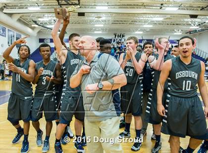 Thumbnail 3 in Battlefield vs. Osbourn photogallery.