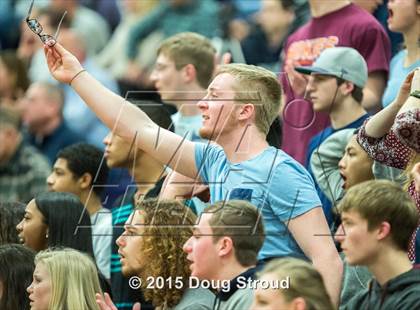 Thumbnail 1 in Battlefield vs. Osbourn photogallery.