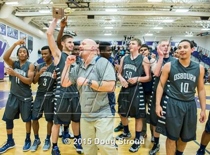 Thumbnail 1 in Battlefield vs. Osbourn photogallery.