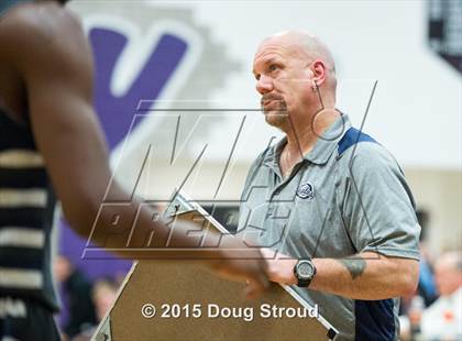 Thumbnail 1 in Battlefield vs. Osbourn photogallery.