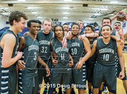 Thumbnail 1 in Battlefield vs. Osbourn photogallery.