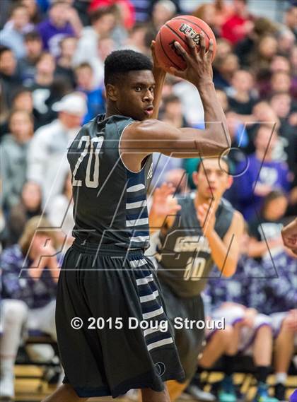 Thumbnail 3 in Battlefield vs. Osbourn photogallery.