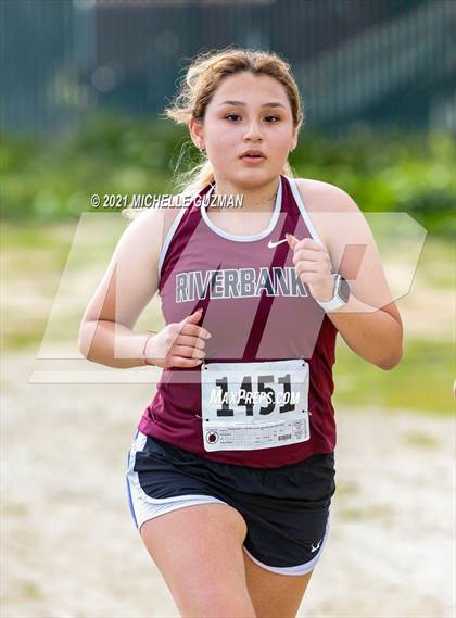 Thumbnail 1 in River Bluff Cross Country Meet photogallery.