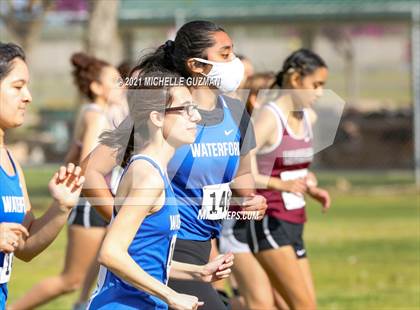 Thumbnail 1 in River Bluff Cross Country Meet photogallery.