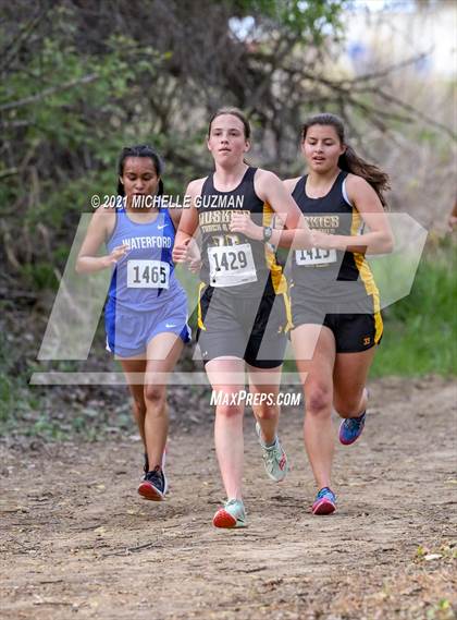 Thumbnail 3 in River Bluff Cross Country Meet photogallery.