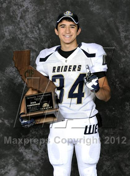 Thumbnail 2 in Central Catholic (CIF State D4 Final Awards) photogallery.