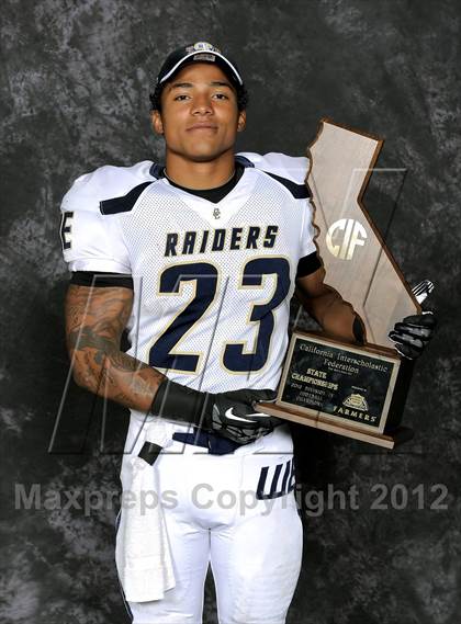 Thumbnail 1 in Central Catholic (CIF State D4 Final Awards) photogallery.