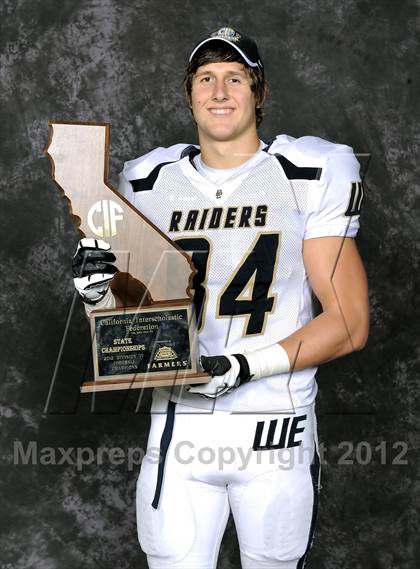 Thumbnail 2 in Central Catholic (CIF State D4 Final Awards) photogallery.