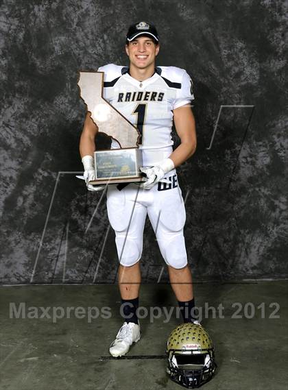 Thumbnail 2 in Central Catholic (CIF State D4 Final Awards) photogallery.