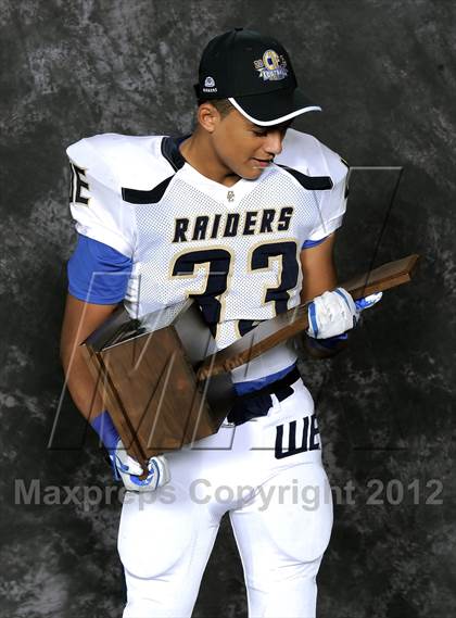 Thumbnail 2 in Central Catholic (CIF State D4 Final Awards) photogallery.