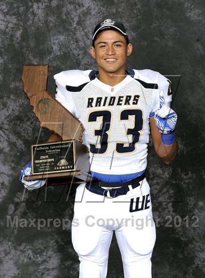 Thumbnail 1 in Central Catholic (CIF State D4 Final Awards) photogallery.
