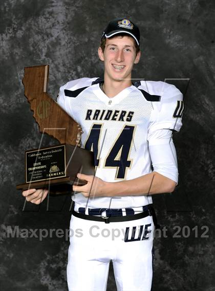 Thumbnail 1 in Central Catholic (CIF State D4 Final Awards) photogallery.