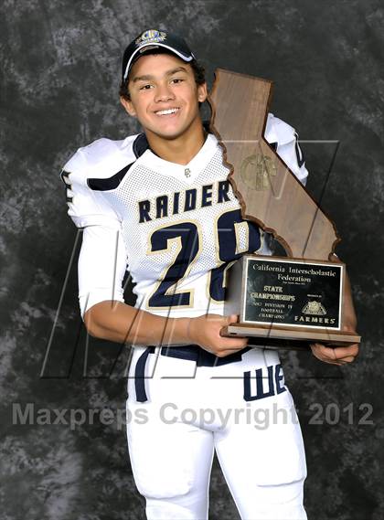 Thumbnail 2 in Central Catholic (CIF State D4 Final Awards) photogallery.