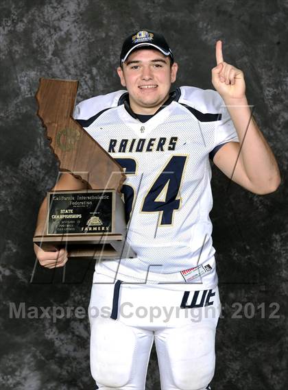 Thumbnail 3 in Central Catholic (CIF State D4 Final Awards) photogallery.