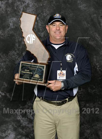 Thumbnail 1 in Central Catholic (CIF State D4 Final Awards) photogallery.