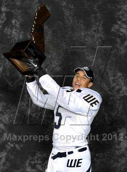 Thumbnail 1 in Central Catholic (CIF State D4 Final Awards) photogallery.