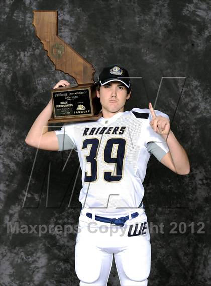 Thumbnail 2 in Central Catholic (CIF State D4 Final Awards) photogallery.