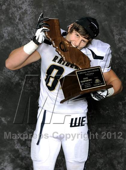 Thumbnail 3 in Central Catholic (CIF State D4 Final Awards) photogallery.