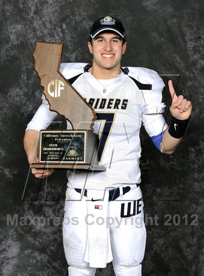Thumbnail 1 in Central Catholic (CIF State D4 Final Awards) photogallery.