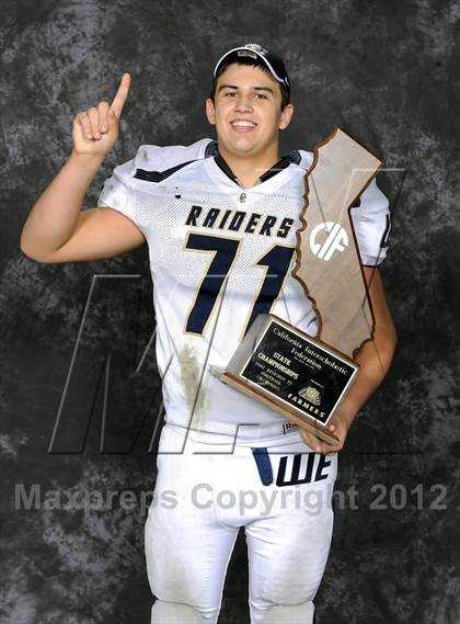 Thumbnail 3 in Central Catholic (CIF State D4 Final Awards) photogallery.