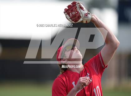 Thumbnail 3 in Lake Belton vs. Crosby (Bryan ISD Tournament) photogallery.