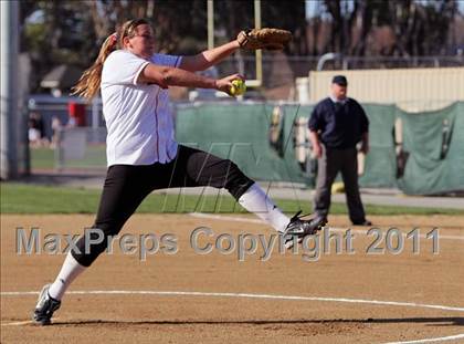 Thumbnail 2 in Archbishop Mitty @ Burlingame photogallery.
