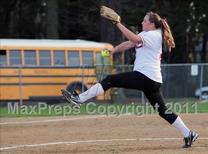 Thumbnail 1 in Archbishop Mitty @ Burlingame photogallery.