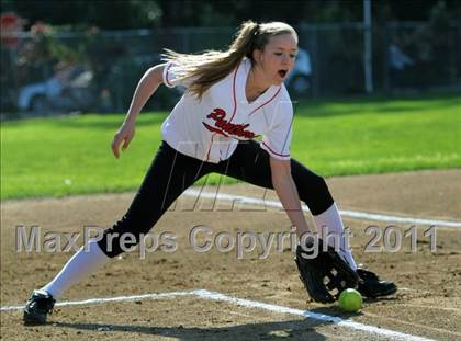 Thumbnail 2 in Archbishop Mitty @ Burlingame photogallery.