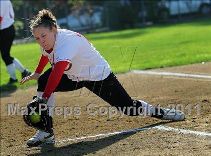 Thumbnail 1 in Archbishop Mitty @ Burlingame photogallery.